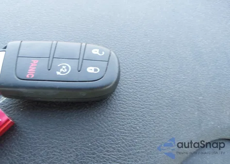 2017 Jeep Renegade Latitude 4X4 z USA, uszkodzony, nr VIN ZACCJBBB3HPG13076